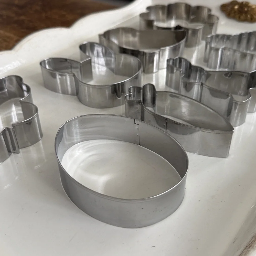 Williams Sonoma Easter Cookie Cutters Box of 8 - Stainless Steel